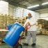Les avantages des chariots diable pour les professionnels du transport et de la logistique